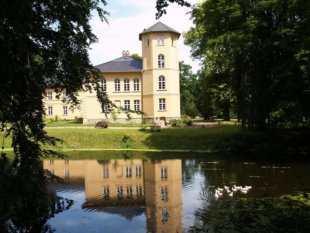 Landhaus Schloss Koelzow Kolzow Exterior photo